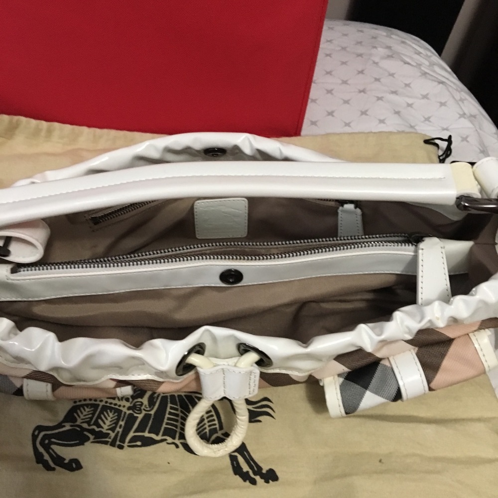 Authentic Burberry Stylish Purse